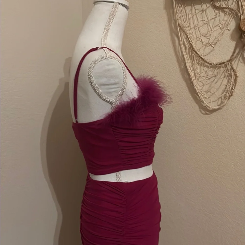 Fun and Flirty Burgundy Skirt Set - Picture 11 of 11